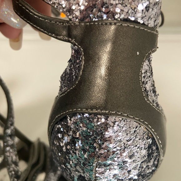 Guess sparkly tall heels women’s strappy size 6m - Picture 6 of 7
